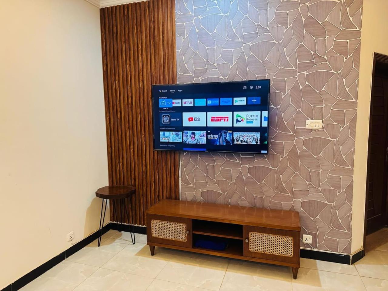 Holidazzle Lodge Islamabad Buitenkant foto