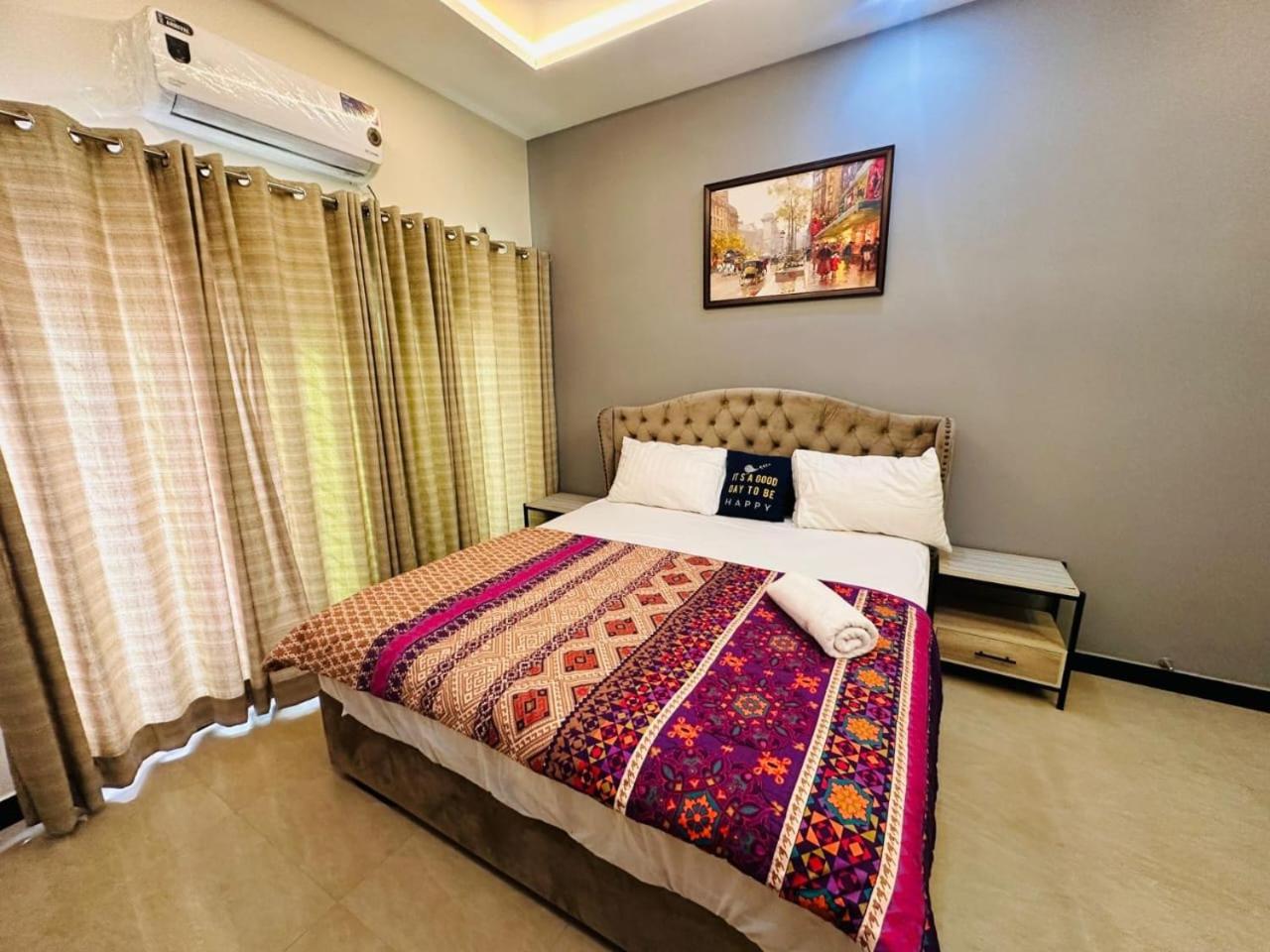 Holidazzle Lodge Islamabad Buitenkant foto