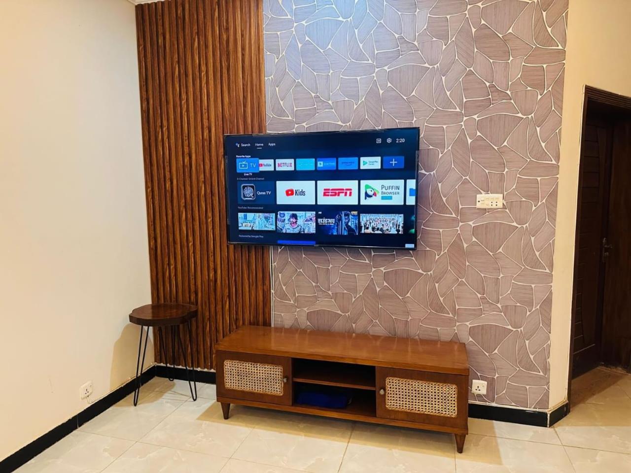 Holidazzle Lodge Islamabad Buitenkant foto